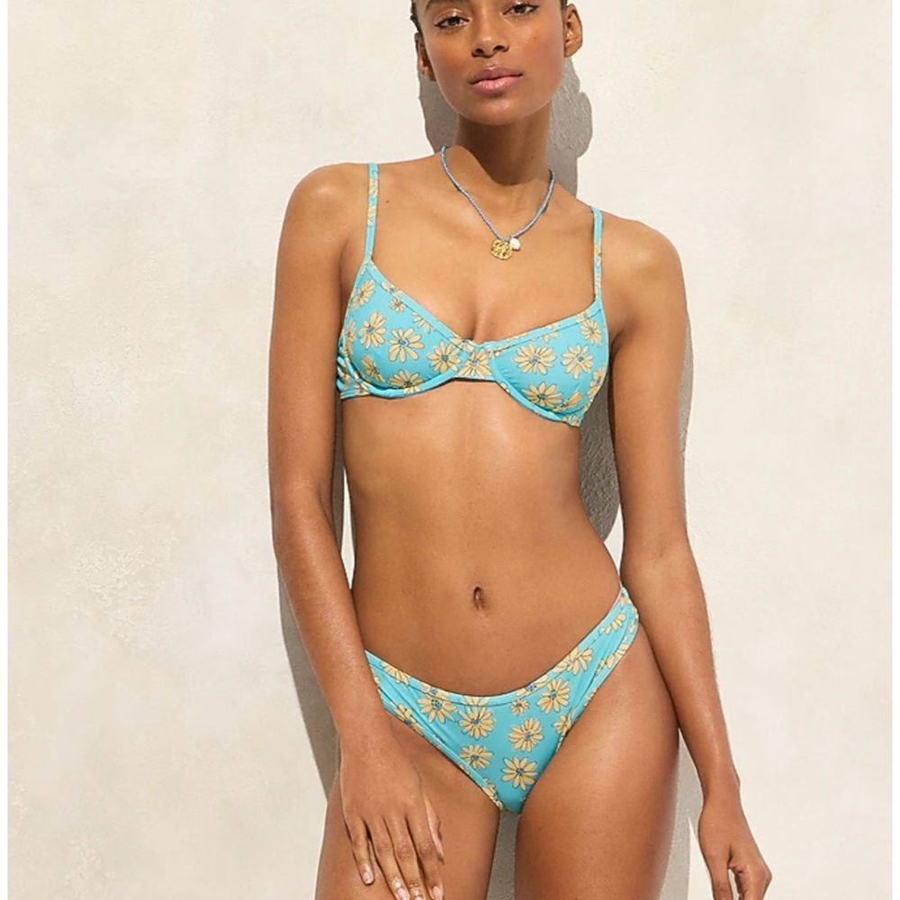 J. Crew Ronnie Bikini Bottom Retro Daisy Print Blue